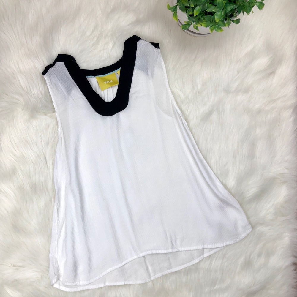 Maeve | Enna White & Black V Neck Tank Top Blouse
